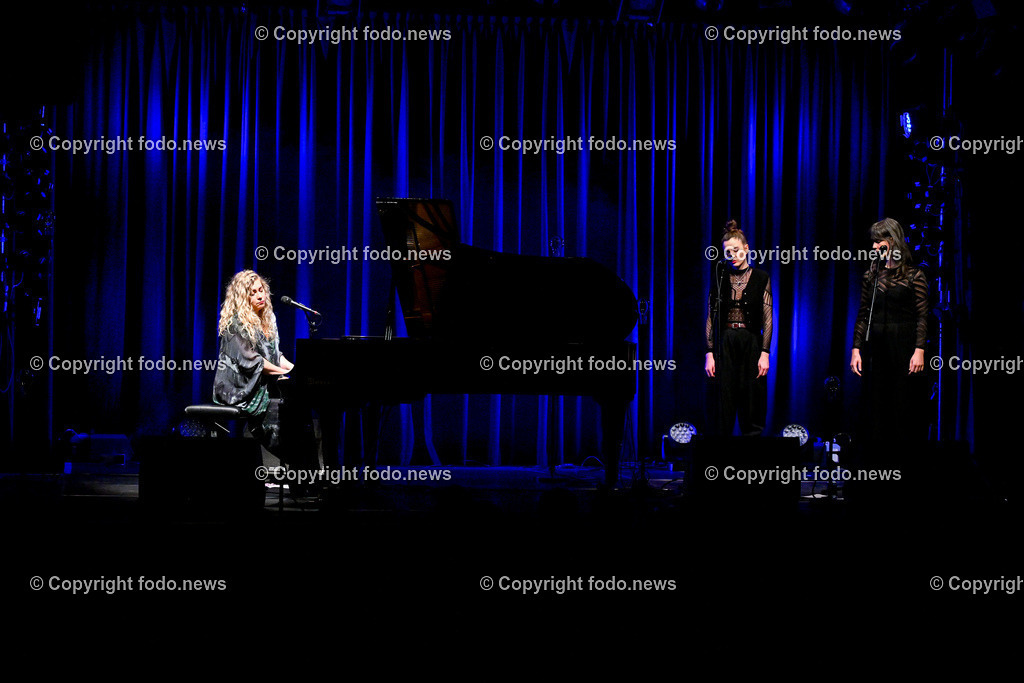 Posthof_ Lylit_ Konzert_ 13.01.2024-2 | 13.01.2024, Linz, AUT, Posthof, Konzert Lylit, im Bild Lylit (Musikerin, Eva Klampfer aus Salzburg)