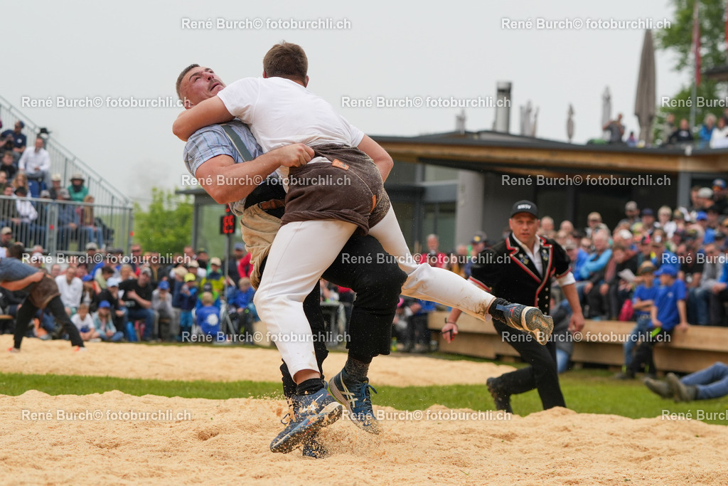 RB-05124 | René Burch leidenschaftlicher Fotograf aus Kerns in Obwalden.  Hier finden sie Sport, Landschaft und Natur Fotografie.
 - Realisiert mit Pictrs.com