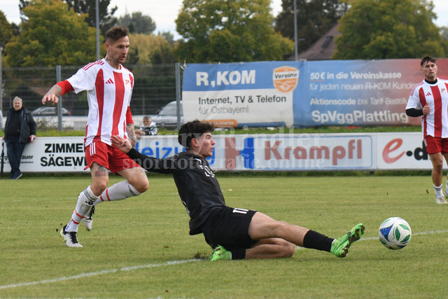 SpVgg Plattling : FC Walkertshofen | Maximilian Brandl (SpVgg Plattling) zum 2:0 - Realisiert mit Pictrs.com
