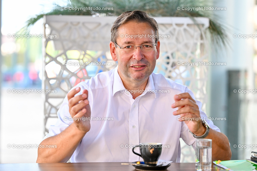 Hermann Brueckl (FP_ NAbg.)_ 30.08.2024-8 | 30.08.2024, Linz, AUT, Hermann Brueckl im Bild Hermann Brueckl (FP, NAbg.)