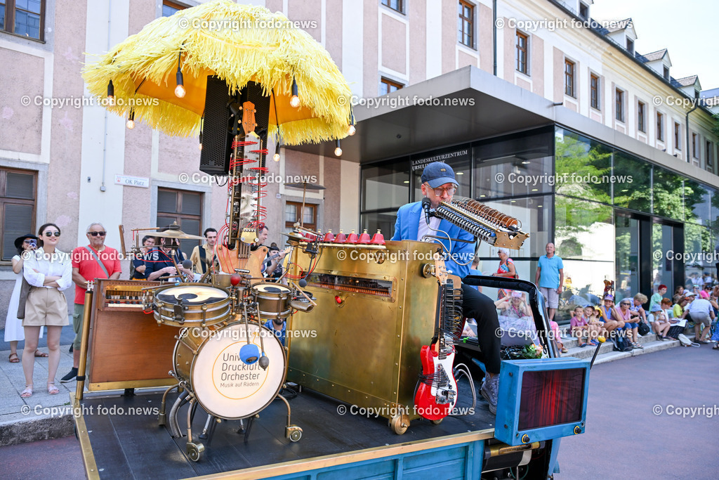 Pflasterspektakel_ 36. Linzer Pflasterspektakel 2024_ 18.07.2024-1 | 18.07.2023, Linz, AUT, 36. Linzer Pflasterspektakel 2024, im Bild diverse Kuenstler