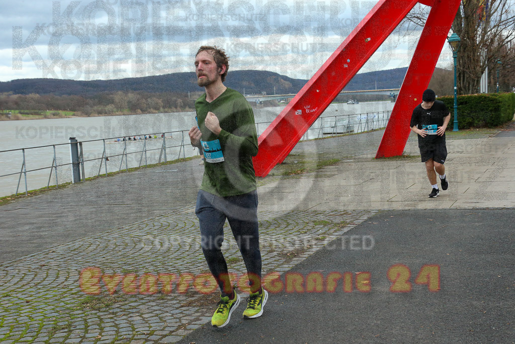 221231_1202_EX1_0175 | Sportfotografie im Rhein-Sieg Kreis, Köln, Bonn, NRW, Rheinland Pfalz, Hessen, etc. Unser Tätigkeitsfeld umfasst den Laufsport vom Volkslauf über den Marathon, Duathlon, Triathon bis zum Ultralauf wie Kölnpfad Ultra oder Schindertrail.