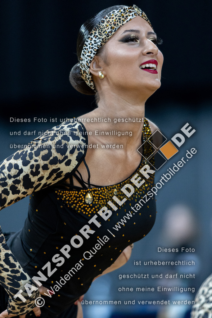 20240310-01871 | Hier finden Sie Tanz Bilder vom Latein und Standard Formationen tanzen. Sportbilder vom Tanzsport. Schöne Fotos und von Weltmeisterschaft, Europameisterschaft, Bundesliga, Regionalliga, Oberliga und Landesliga sowie von GOC Stuttgart, DanceComp, WM Bremen