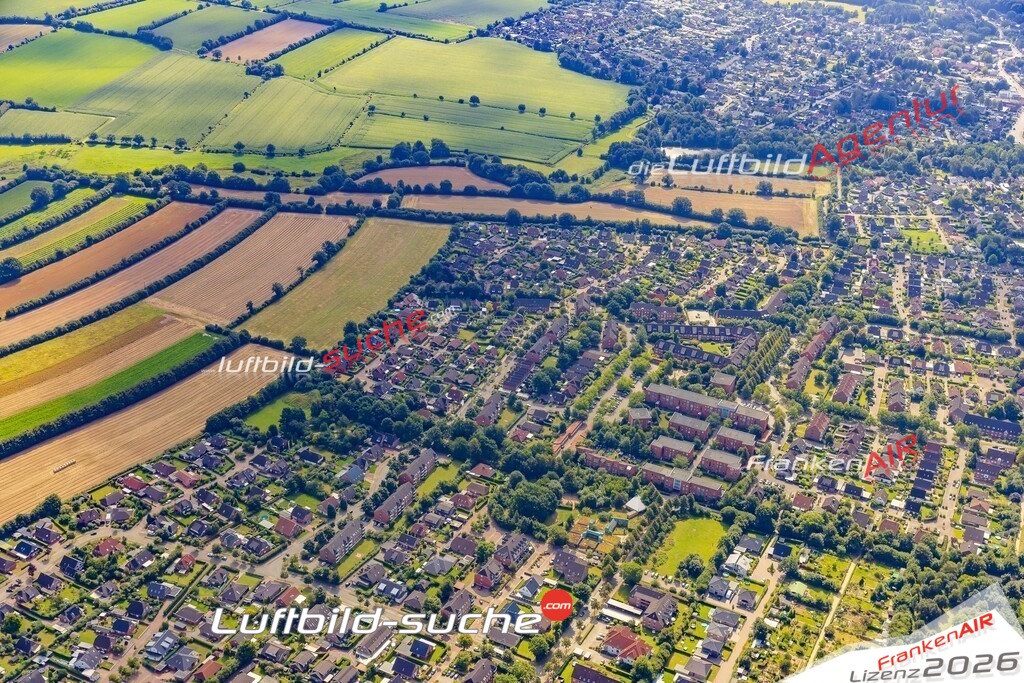 Luftaufnahme Brachenfeld Neumünster - Die Luftaufnahme wurde 2025 vom UL-Flugzeug heraus erstellt ( ohne Drohne ) - Hochauflösende Luftaufnahme - für professionelle Ausdrucke geeignet. Die Geschenkidee !Mit Lizenz und Bildrechte bestellbar