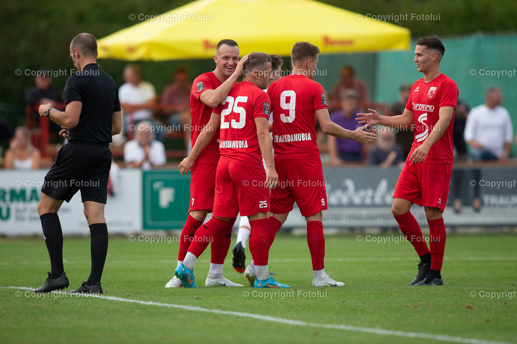 A_LUI_120822_30 | SPORT,FUSSBALL,LT1 OOE LIGA ASKOE OEDT-UNION PROCON DIETACH 12.08.2022 IM BILD: JUBEL UEBER DAS 4:1 VON MANUEL SCHMIDL  (OEDT)  FOTO:FOTOLUI