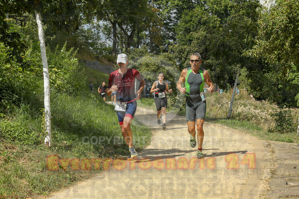 250824_1336_EX1_2972 | Sportfotografie im Rhein-Sieg Kreis, Köln, Bonn, NRW, Rheinland Pfalz, Hessen, etc. Unser Tätigkeitsfeld umfasst den Laufsport vom Volkslauf über den Marathon, Duathlon, Triathon bis zum Ultralauf wie Kölnpfad Ultra oder Schindertrail.
