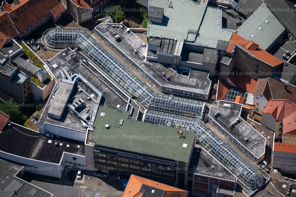 4035718 | BRAUNSCHWEIG 31.07.2020 Gebäude des Einkaufszentrum " Burgpassage " in Braunschweig im Bundesland Niedersachsen, Deutschland. // Building of the shopping center " Burgpassage " in Brunswick in the state Lower Saxony, Germany. Foto: Gerhard Launer