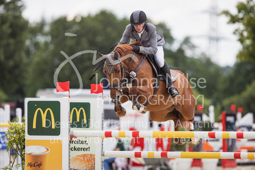 230729_BHO_S1-Spr-831 | Deine schönsten Turniermomente als professionelle Fotos! Entdecke hochwertige Pferdesport-Fotografie im Online-Shop. Jetzt Fotos finden & bestellen!