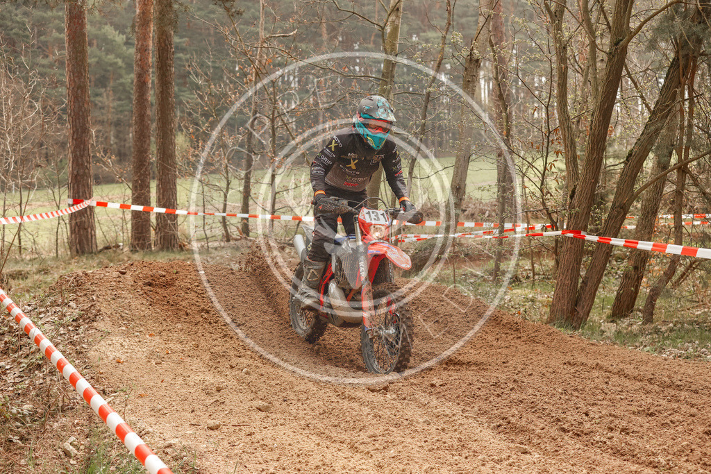 2TaktLauf1-712 | koppe-media - Realisiert mit Pictrs.com
