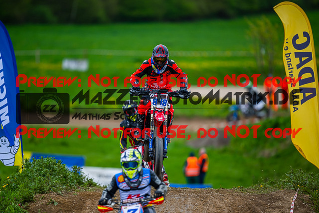 MaZZes_FotoMatrix_230506_9764 | S3