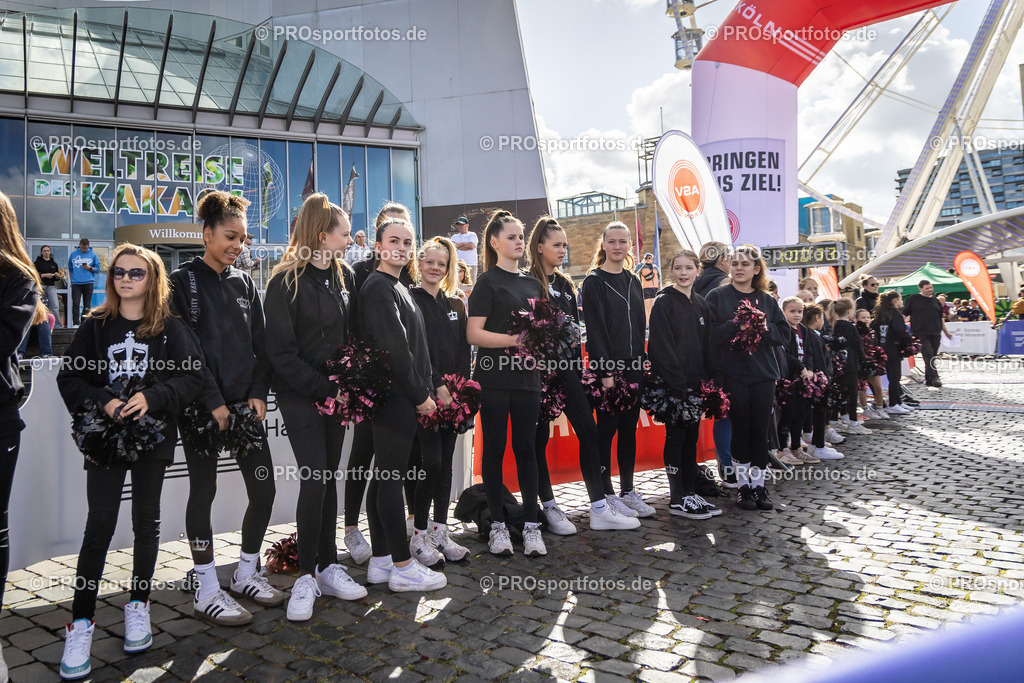 44. Kölner Brückenlauf; Koeln, 14.09.25 | Impressionen vom 44. Kölner Brückenlauf am 14.09.25 am Schokoladenmuseum in Koeln. Foto: BEAUTIFUL SPORTS/Leah Kohring