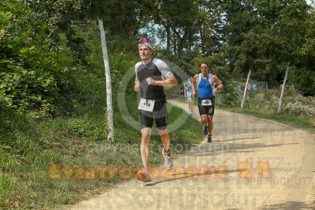 250824_1414_EX1_5502 | Sportfotografie im Rhein-Sieg Kreis, Köln, Bonn, NRW, Rheinland Pfalz, Hessen, etc. Unser Tätigkeitsfeld umfasst den Laufsport vom Volkslauf über den Marathon, Duathlon, Triathon bis zum Ultralauf wie Kölnpfad Ultra oder Schindertrail.