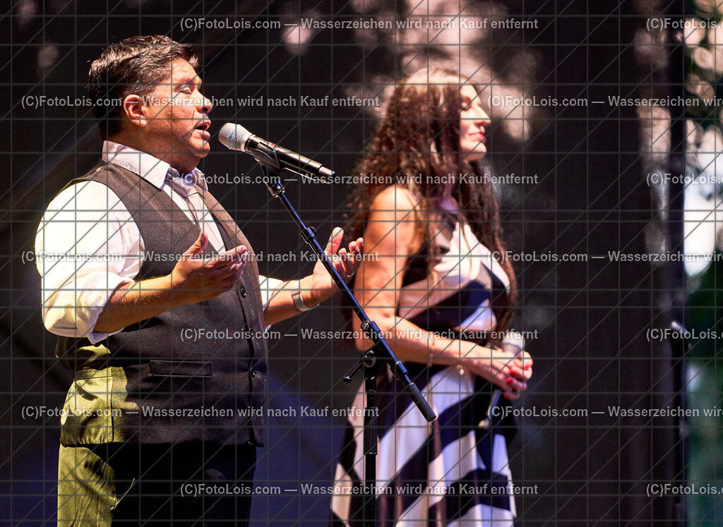 ALP7548_INSIEME_Wieselburg | (C)FotoLois.com, Alois Spandl. INSIEME - La Notte Italiana mit Erik Arno, Monika Ballwein, Christian Deix und Rene Velazquez-Diaz, Konzert im Schlosspark Wieselburg, Fr 9. August 2024.