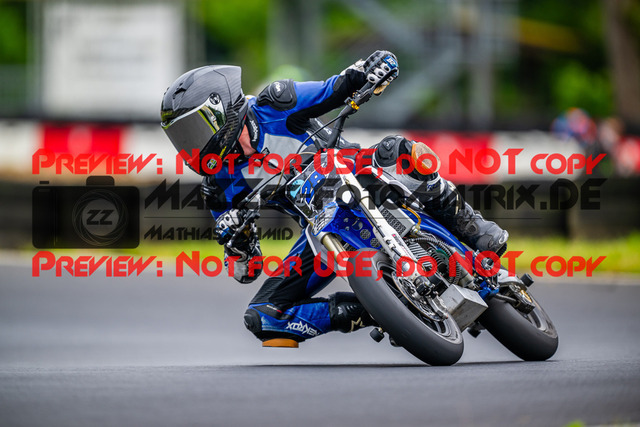 MaZZes_FotoMatrix_240619_6007705_7216 | Fotograf Mathias Schmid
Sportfotograf,
Eventfotograf,
Hochzeitsfotograf,
Portraitfotograf