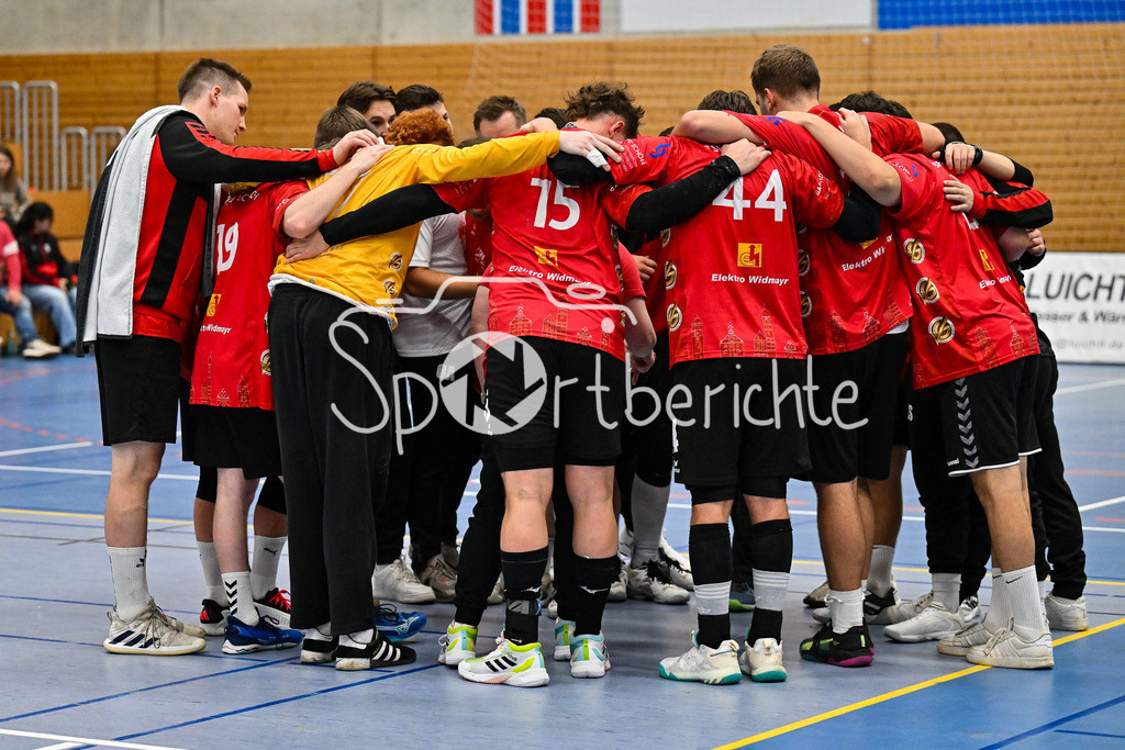 TSV Friedberg - TSV Aichach | Professionelle Sportfotos aus den Bereichen Fußball, Eishockey, Handball und vieles mehr. Ob Sieg oder Niederlage
