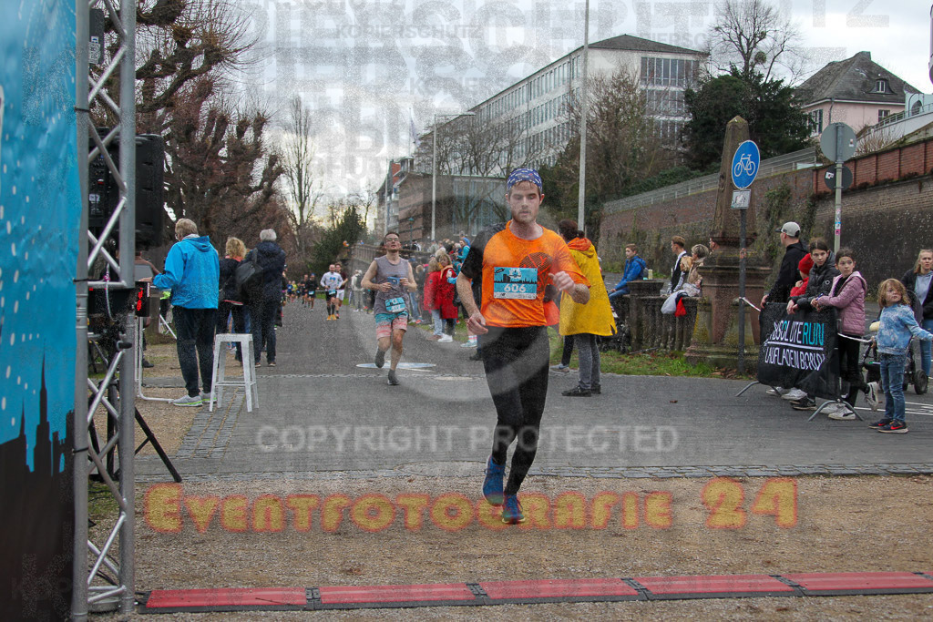 221231_1157_EV4_8168 | Sportfotografie im Rhein-Sieg Kreis, Köln, Bonn, NRW, Rheinland Pfalz, Hessen, etc. Unser Tätigkeitsfeld umfasst den Laufsport vom Volkslauf über den Marathon, Duathlon, Triathon bis zum Ultralauf wie Kölnpfad Ultra oder Schindertrail.