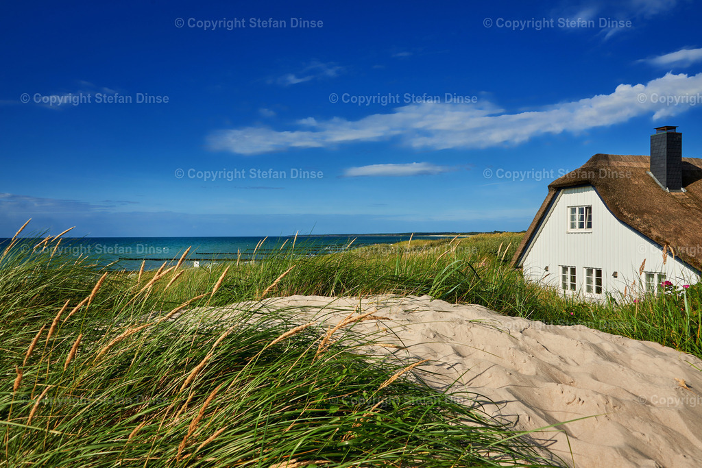 Strandhaus in den Dünen von Ahrenshoop auf dem Darß | Strandhaus in den Dünen von Ahrenshoop auf dem Darß an der Ostee - Realisiert mit Pictrs.com