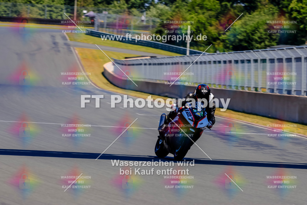 _TCM5931 | Hier findet Ihr Bilder von Touristenfahrten auf der Nürburgring Nordschleife oder von anderen Veranstaltungen die ich besucht habe. Viel Spass beim Durch Schauen 