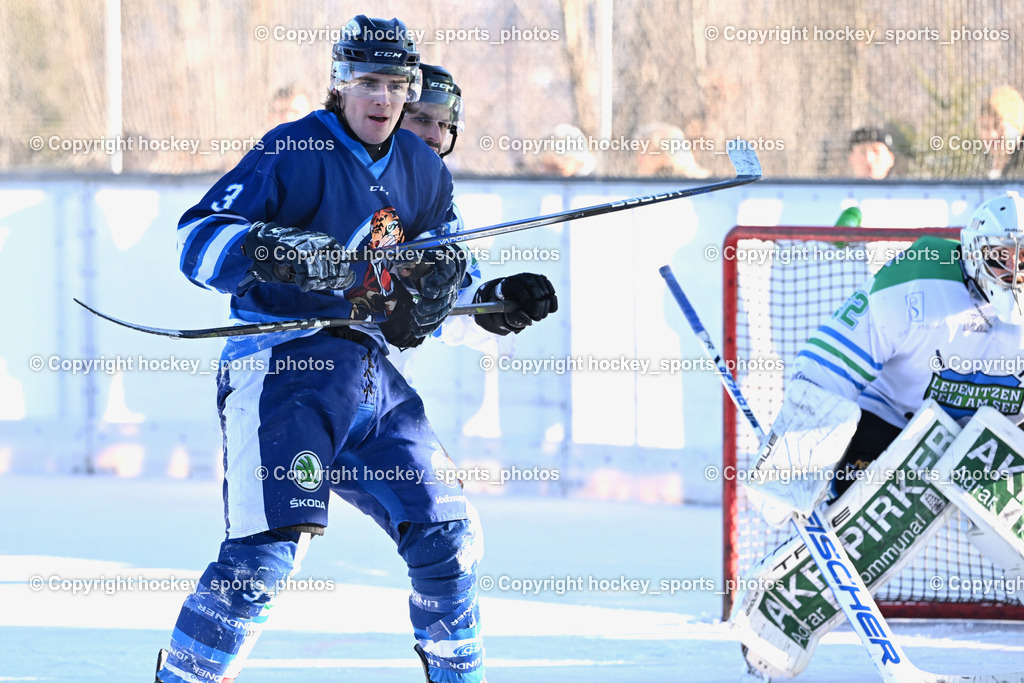 EC Tigers Paternion vs. EC FELD AM SEE/DSG LEDENITZEN | #3 Kronawetter Piersilvio EC Tigers Paternion, EC Tigers Paternion vs. EC FELD AM SEE/DSG LEDENITZEN, EC Tigers Paternion vs. EC FELD AM SEE/DSG LEDENITZEN am 04.01.2026 in Paternion (Eislaufplatz Paternion), Austria, (Photo by Bernd Stefan)