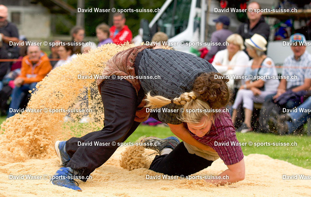 Gäumann Jasmin __ - Egli Isabel __ _Aktive_  1. Frauen- Meitlischwingfeste Lac-des-Joncs (Les Paccots) FR Photos Waser David _sports-suisse.ch_ (5) | sports-suisse.ch