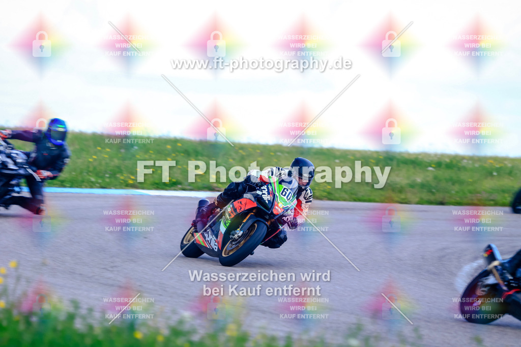 060-5004 | Hier findet Ihr Bilder von Touristenfahrten auf der Nürburgring Nordschleife oder von anderen Veranstaltungen die ich besucht habe. Viel Spass beim Durch Schauen 