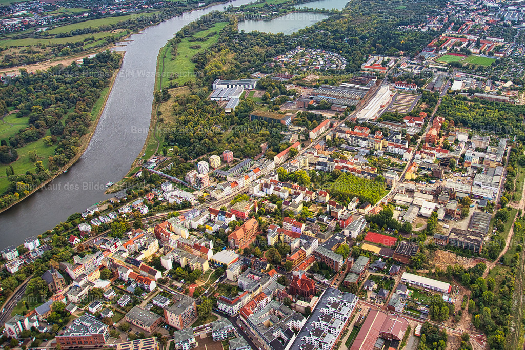 Magdeburg_Buckau_Sülzehafen_Mückenwirt_Elbe_9890 | Magdeburg Mückenwirt - Realizado com Pictrs.com