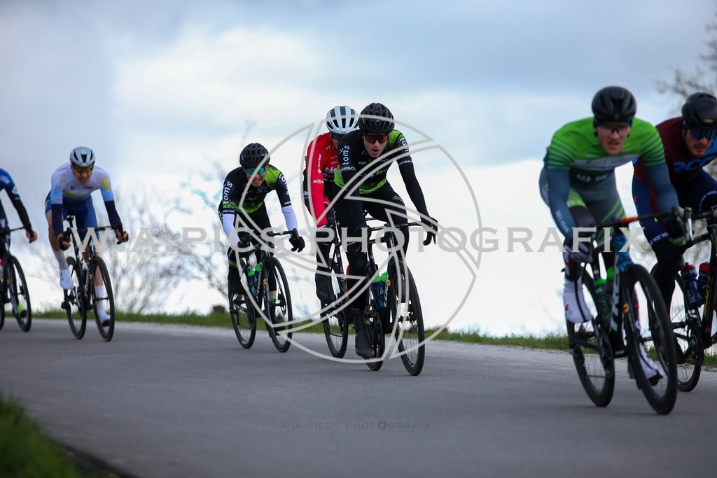 ..... | LEONDING,AUSTRIA,24.März.24 - 63.Radsaisoneröffnungsrennen Leonding Road Cycling League , Image shows: 
Photo: WAPICS / Andreas Willdoner