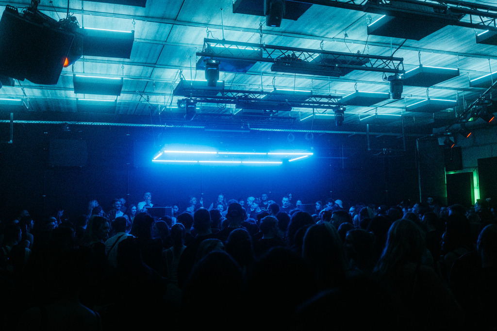 DO01030132 | thismomentpictures - Realisiert mit Pictrs.com