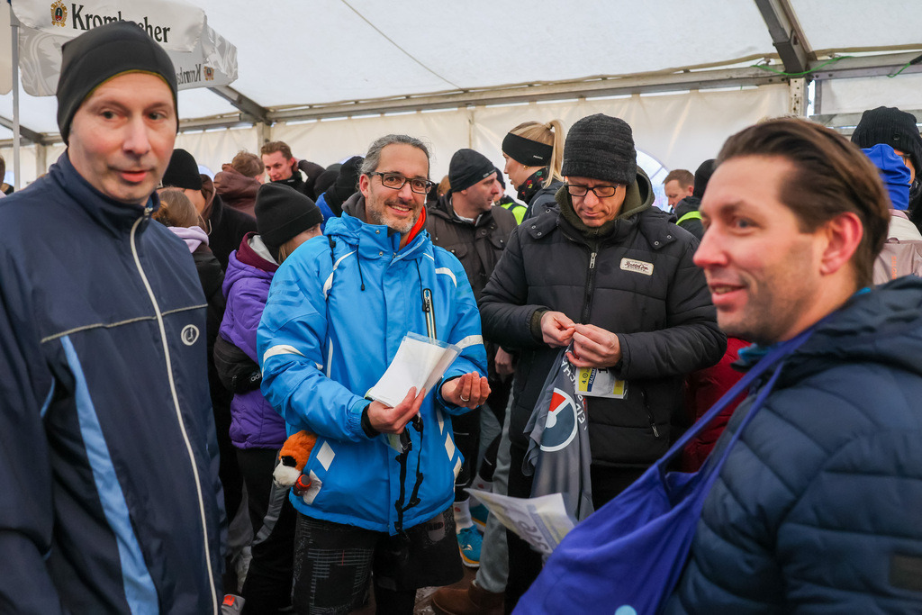 top-top.de-20260104-007 | Foto, Video, Fotografie, Videografie, Fotobox, DJ, Discjockey, Musik, Musikbox, Veranstaltung, Photobooth, Amazon, Ebay, Buchtipp, Bestseller, Autor, Verlag, Buch, Wesel, Hamminkeln, NRW, Dinslaken, Rees, Drohne, Hochzeit, Party, Fotobox, Wesel, Fotograf