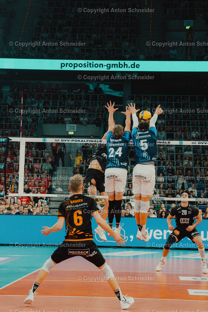 Vollyballpokalfinale 25/26 Mannheim | Zoi DVV Pokalfinale am 28.02.2026 in Mannheim I VfB Suhl LOTTO Thüringen - Allianz MTV Stuttgart I VfB Friedrichshafen - SVG Lüneburg - Realisiert mit Pictrs.com
