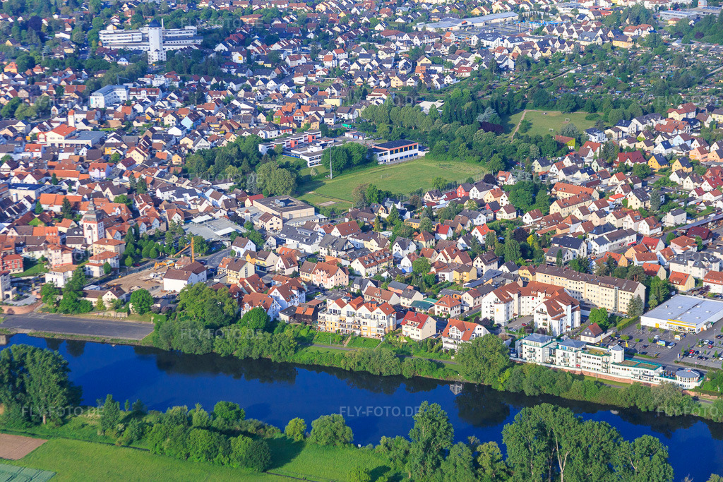 Luftbild: Steinheimer Straße am Mainufer in Seligenstadt im Bundesland Hessen in Deutschland. Foto: IMG_088753.jpg vom 20.05.2016 durch Werner Riehm/FLY-FOTO.de