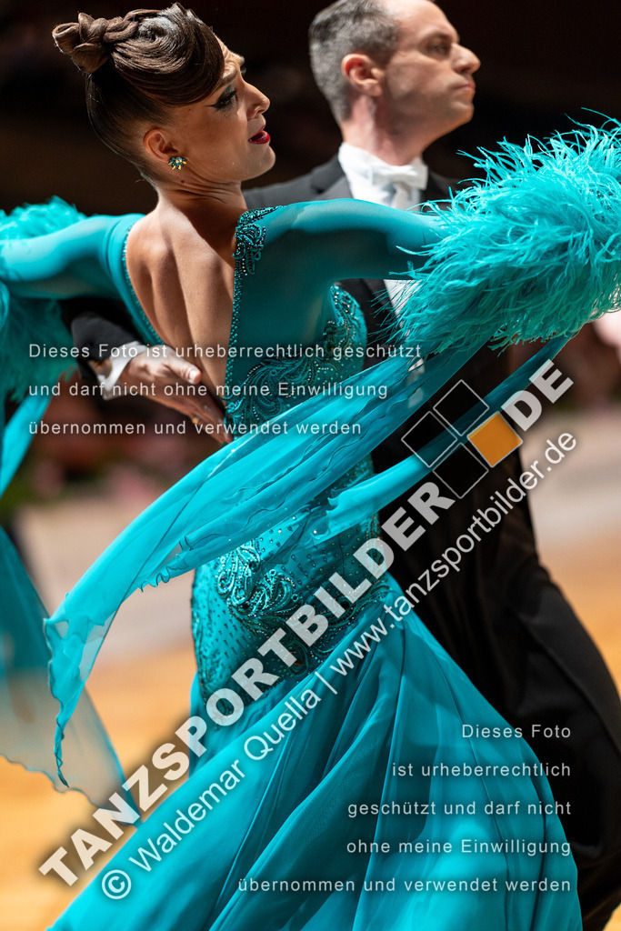 20230812-11583 | Hier finden Sie Tanz Bilder vom Latein und Standard Formationen tanzen. Sportbilder vom Tanzsport. Schöne Fotos und von Weltmeisterschaft, Europameisterschaft, Bundesliga, Regionalliga, Oberliga und Landesliga sowie von GOC Stuttgart, DanceComp, WM Bremen