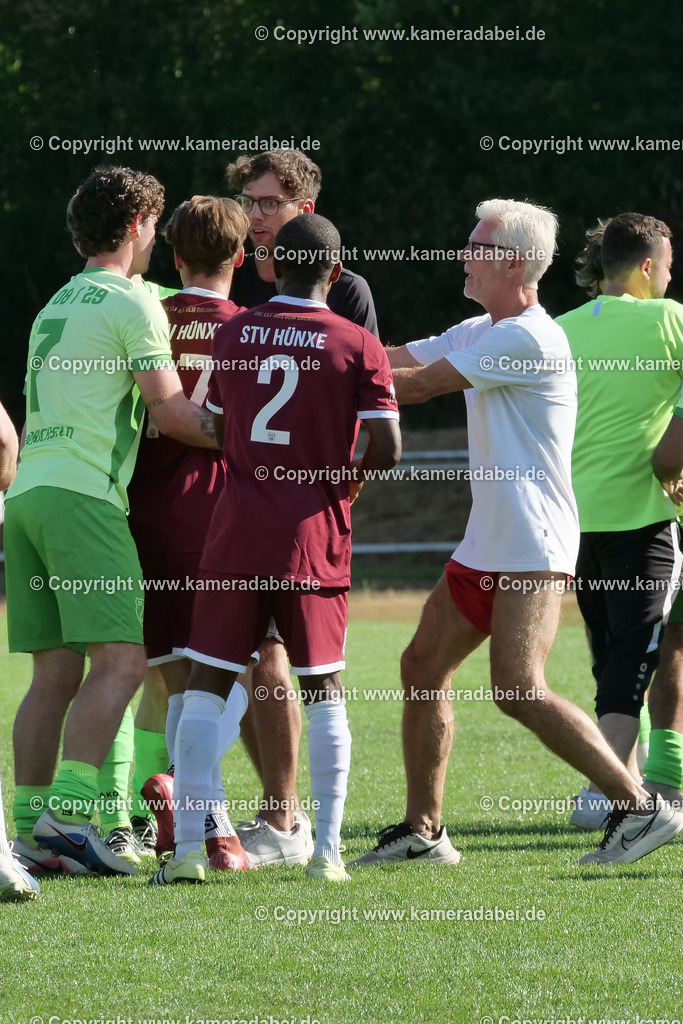 Fußball : Voerder Stadtmeisterschaft am 01.08.2026 auf der Anlage des TV Voerde mit SV 08/29 Friedrichsfeld, SV Spellen und dem TV Voerde. Der STV Hünxe vervollständigt als 4. Mannschaft das Turnier. | Fußball : Voerder Stadtmeisterschaft am 01.08.2026 auf der Anlage des TV Voerde mit SV 08/29 Friedrichsfeld, SV Spellen und dem TV Voerde. Der STV Hünxe vervollständigt als 4. Mannschaft das Turnier. - Realisiert mit Pictrs.com