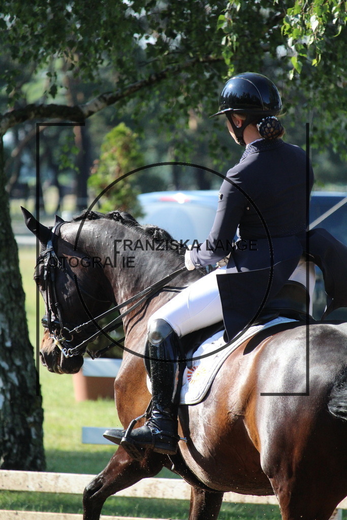 IMG_6180 | franziskalange - Realisiert mit Pictrs.com