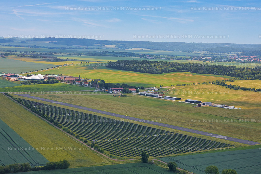 Flugplatz_Ballenstedt_Harz_4997 | Flugplatz Ballenstedt - Realisiert mit Pictrs.com