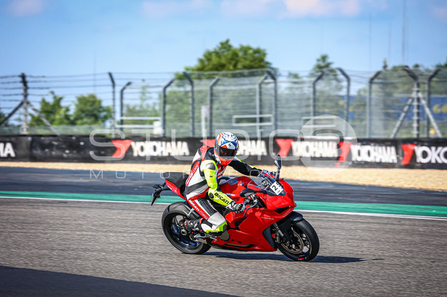 0025-240624_NR-007_25 | Deine Full-Service-Agentur für ✔️Videoproduktionen und ✔️Motorsportfotografie Jetzt Angebot anfragen!