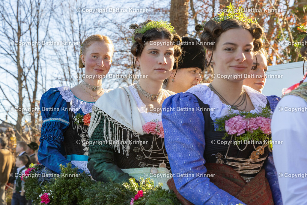 LBT25-1027 | foto-bettina-krinner - Realisiert mit Pictrs.com