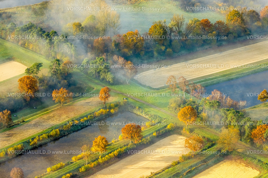 Haltern231104160 | Luftbild, Nebelschwaden über dem Wasserwerk Haltern und Fluss Lippe, zwischen Wesel-Datteln-Kanal und Halterner Stausee, umgeben von herbstlichen Laubbäumen, Haltern-Stadt, Haltern am See, Ruhrgebiet, Münsterland, Nordrhein-Westfalen, Deutschland