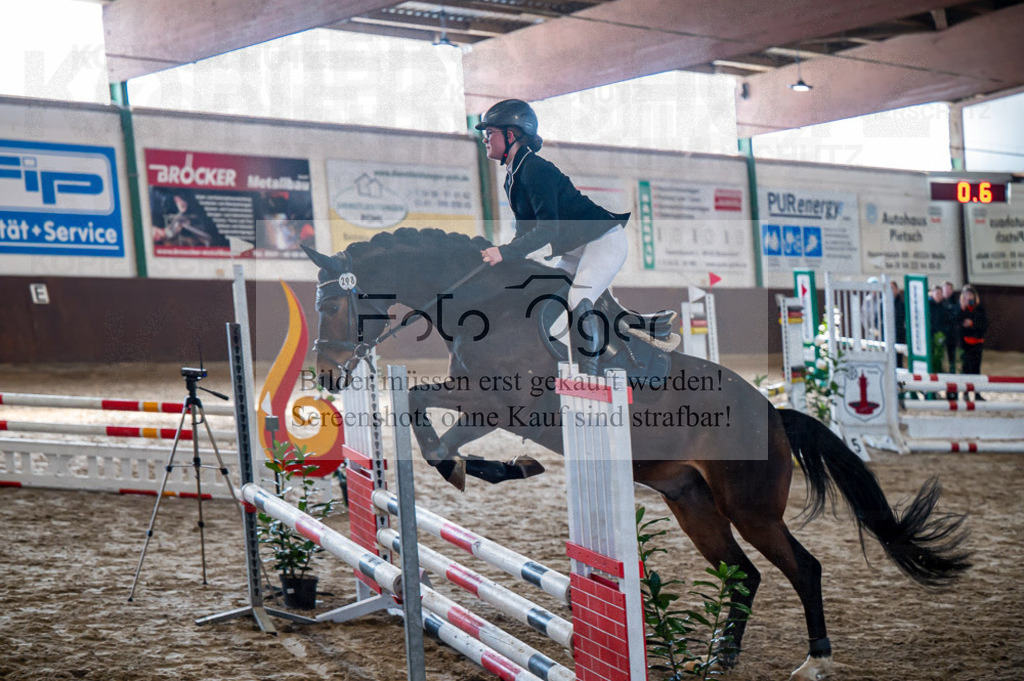 Hallenreittunier Voxtrup 2023 | Entdecke hochwertige Reitturnierfotos von Foto Oger. Professionell, emotional und authentisch – jetzt Lieblingsmomente im Shop bestellen.Deutschlandweite Turnierfotografie. - Realisiert mit Pictrs.com