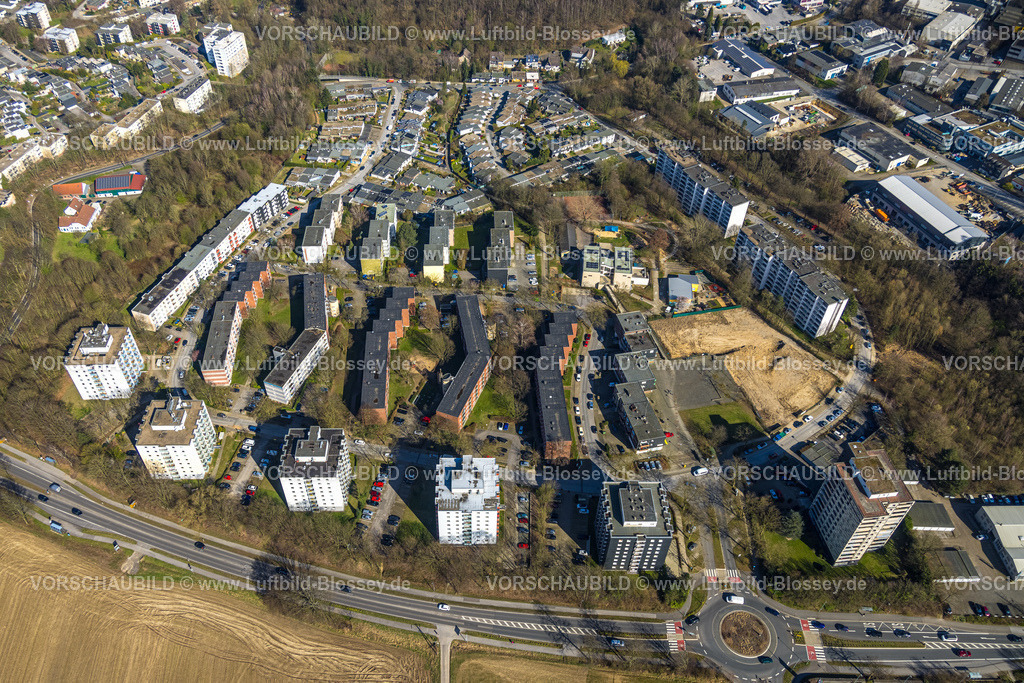 Heiligenhaus240302130 | Luftbild, Hochhaus Wohnsiedlung Oberilp, Baustelle am Europaplatz, Landschafts-Straßennamen, Heiligenhaus, Ruhrgebiet, Nordrhein-Westfalen, Deutschland