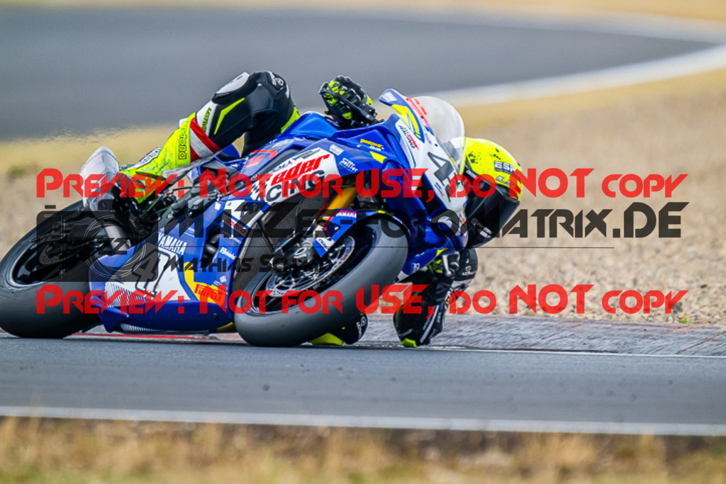 MaZZes_FotoMatrix_220625_9746 | IDM1000