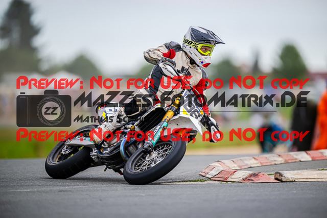 MaZZes_FotoMatrix_220903_5412 | S4