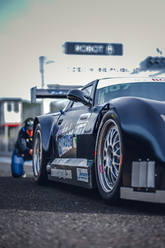 DSC02922 | Exklusive Motorsport-Fotografie aus Leipzig von TXO Media – für Rennfahrer, Teams & Sponsoren. Sausemuth liefert starke Bilder, die Emotion zeigen. Jetzt buchen & glänzen! - Realisiert mit Pictrs.com