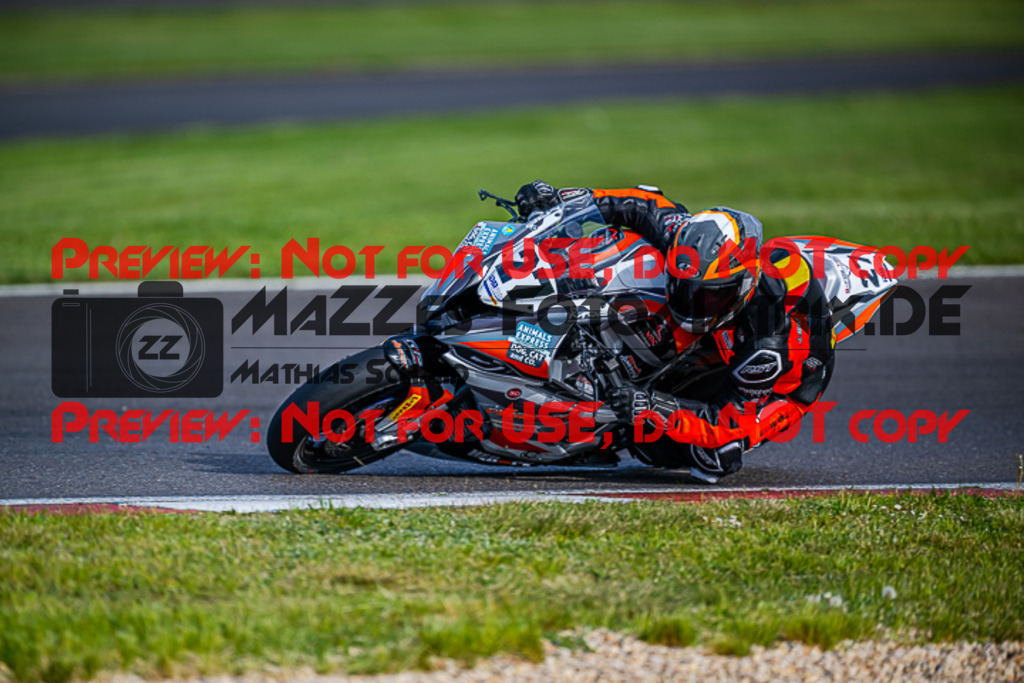 MaZZes_FotoMatrix_220506_93378 | Fotograf Mathias Schmid
Sportfotograf,
Eventfotograf,
Hochzeitsfotograf,
Portraitfotograf