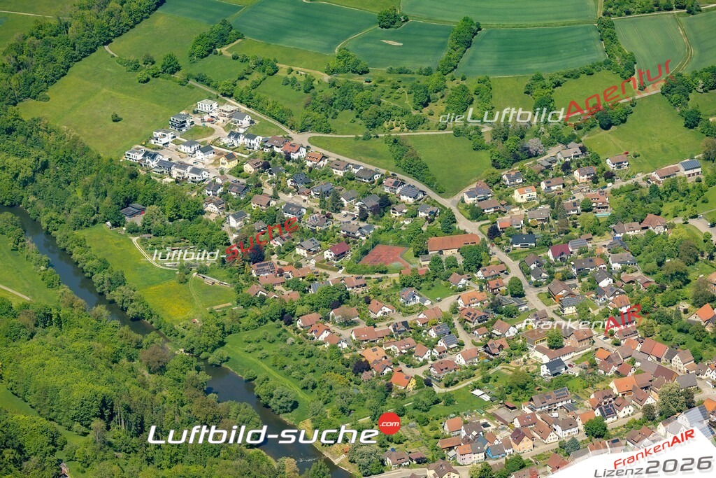 Kocherstetten Künzelsau Bild- Das Luftbild wurde 2025 vom UL-Flugzeug heraus erstellt ( keine Drohne ) - Hochauflösende Luftaufnahme -Nicht vergleichbar mit Google Maps oder Satelittenbilder- Die Geschenkidee !Mit Lizenz und Bildrechte bestellbar