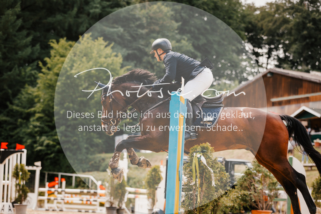 3I6A2403 | Stimmungsvolle Portraits und Reitsportfotografie im Ruhrgebiet und im Münsterland.

Pferdefotografie, Hundefotografie, Tierfotografie, Reportagen, Portraits von Tier und Mensch, Turnierfotografie in Bochum, Recklinghausen, Marl, Haltern am See, Dülmen.. - Realisiert mit Pictrs.com