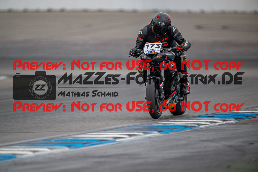 MaZZes-Fotomatrix-20260809-574326 | R1