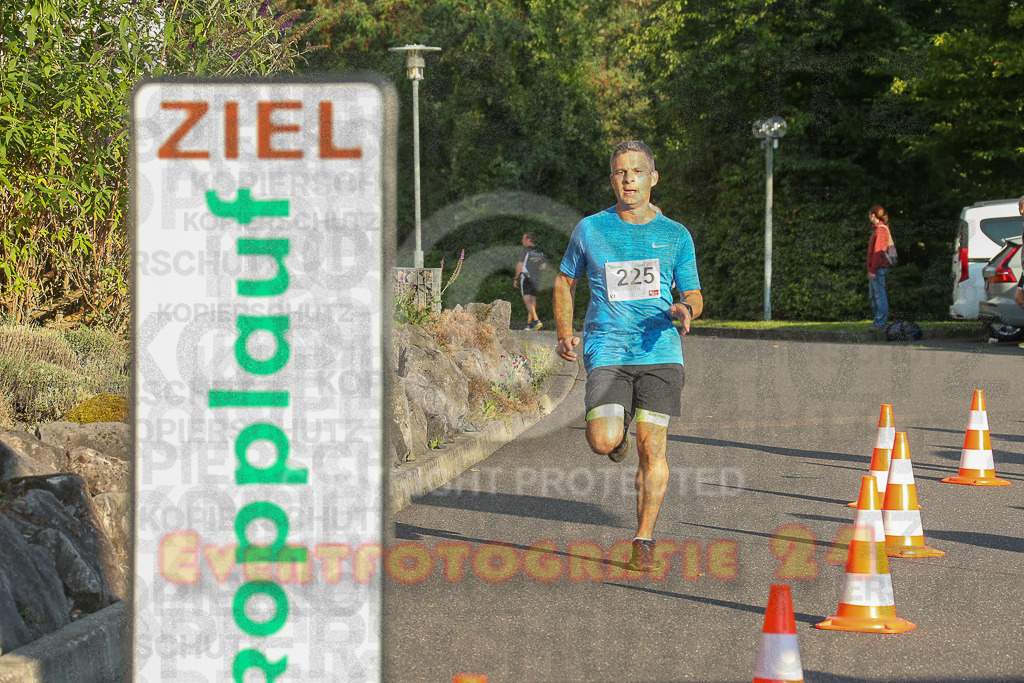 250801_1923_EX1_7803 | Sportfotografie im Rhein-Sieg Kreis, Köln, Bonn, NRW, Rheinland Pfalz, Hessen, etc. Unser Tätigkeitsfeld umfasst den Laufsport vom Volkslauf über den Marathon, Duathlon, Triathon bis zum Ultralauf wie Kölnpfad Ultra oder Schindertrail.