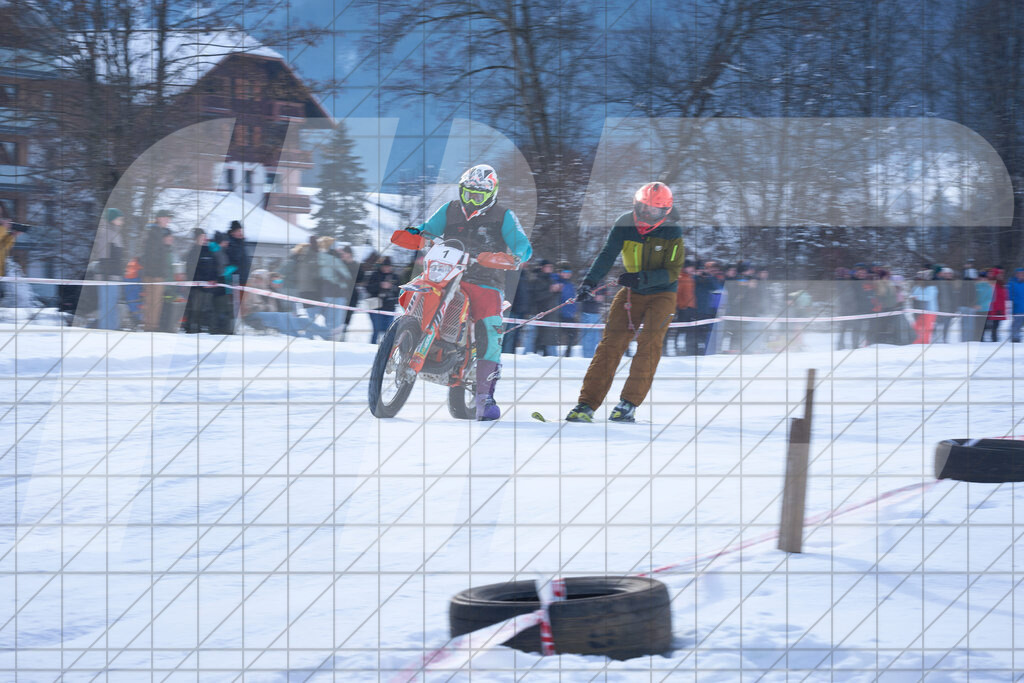11. Holzknecht Skijöring | Skijöring am 24.01.2026: 11. Holzknecht Skijöring in Gosau am Dachstein, Oberösterreich, ÖsterreichFoto: © 2026 Martin Bihounek | mb-creative.eu