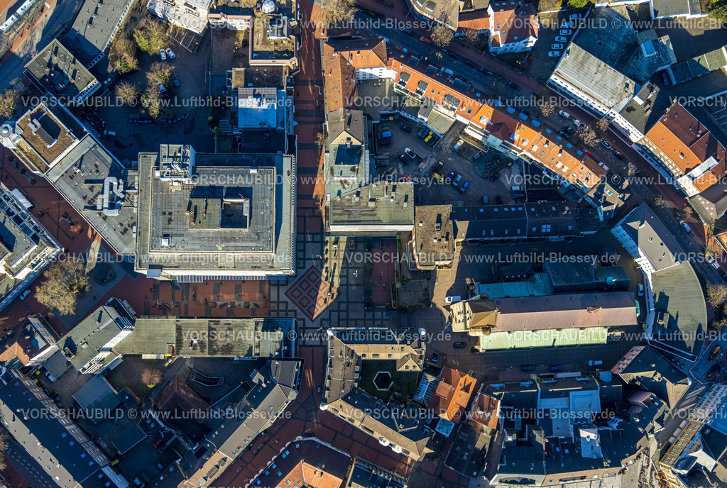 Castrop-Rauxel240106332 | Luftbild, City Stadtzentrum mit kath. St. Lambertus Kirche, Kirchplatz und Fußgängerzone, Senkrechtaufnahme, Castrop-Rauxel, Ruhrgebiet, Nordrhein-Westfalen, Deutschland
